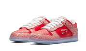 Nike SB Dunk Low Stingwater Magic Mushroom 2