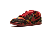Nike SB Dunk Low 'The Wizard of Oz Poppy Field' 5