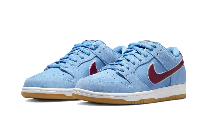 Nike SB Dunk Low Valour Blue Team Maroon 2