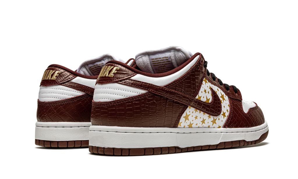 Nike SB Dunk Low x Supreme ‘’Barkroot Brown’’ 4