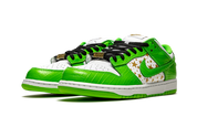 Nike SB Dunk Low x Supreme ‘’Mean Green’’ 3