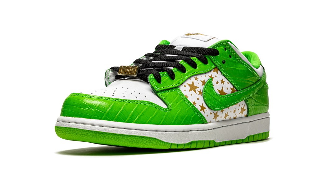 Nike SB Dunk Low x Supreme ‘’Mean Green’’ 5