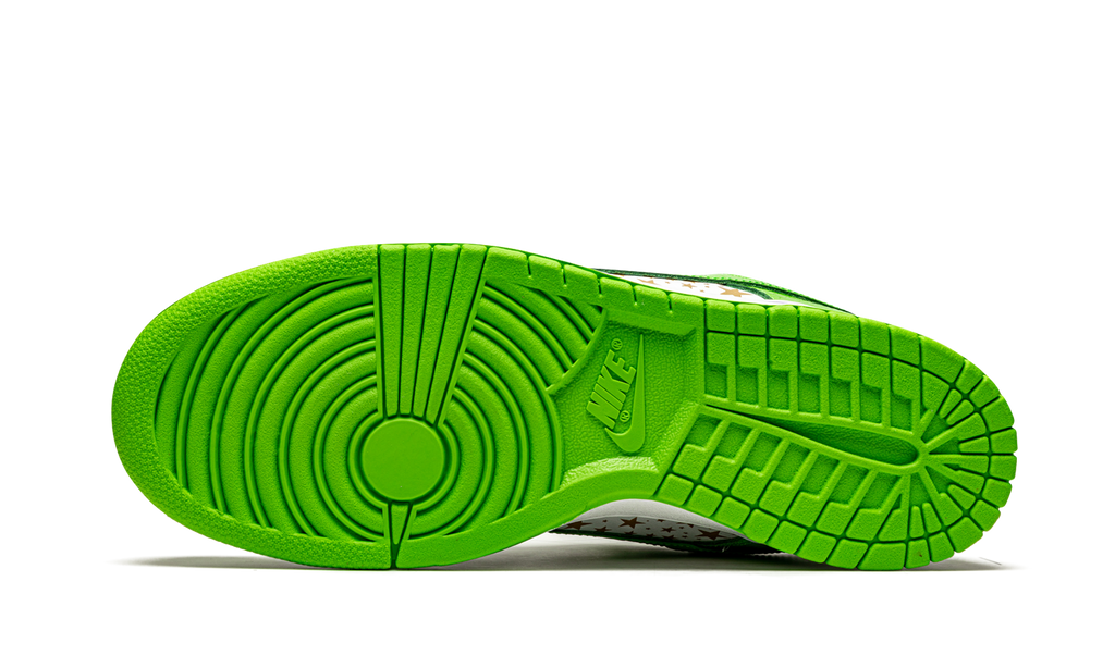 Nike SB Dunk Low x Supreme ‘’Mean Green’’ 6