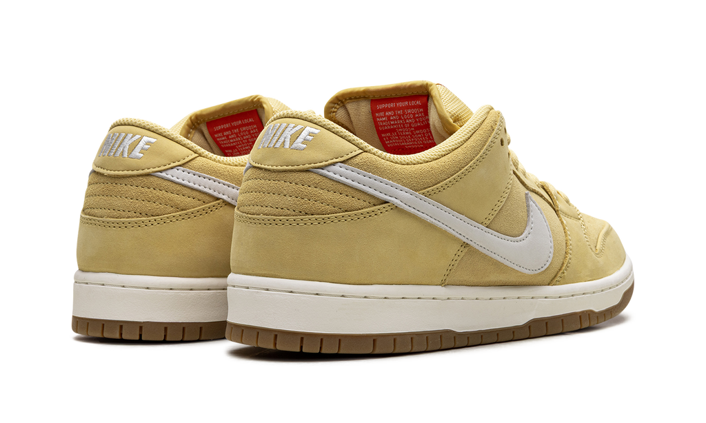 Nike SB Dunk LowSaturn Gold 4