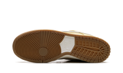 Nike SB Dunk LowSaturn Gold 6