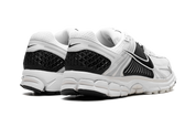 Nike Zoom Vomero 5 White Black 4