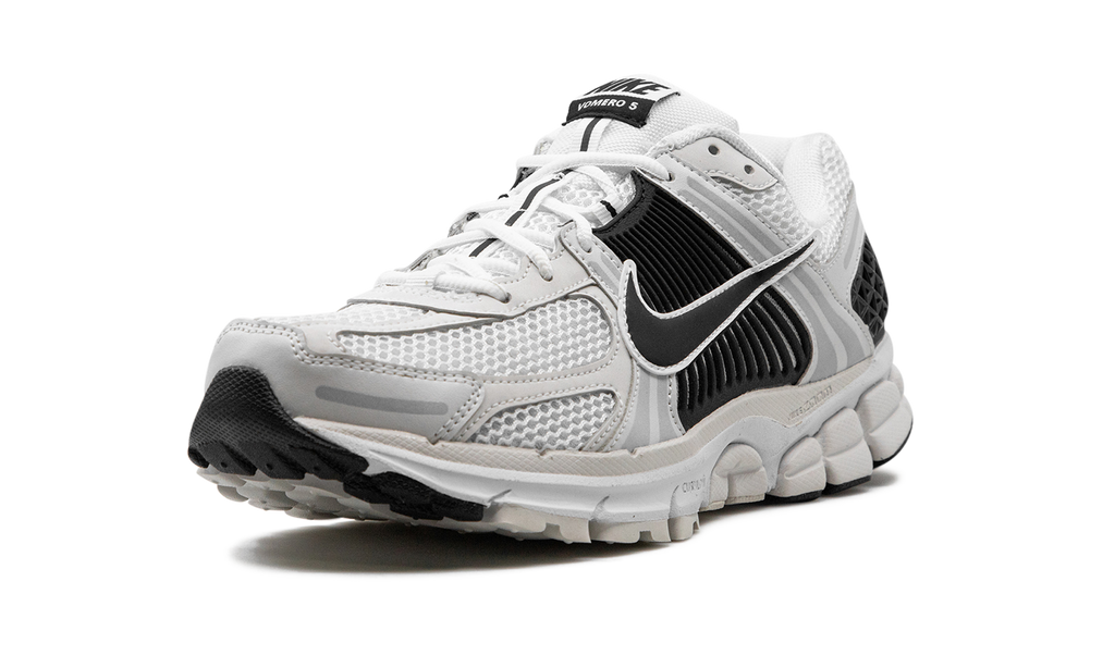 Nike Zoom Vomero 5 White Black 5