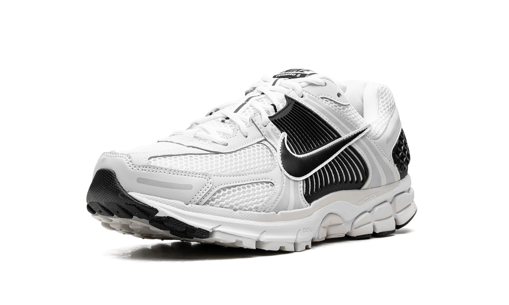 Nike Zoom Vomero 5 White Black 7