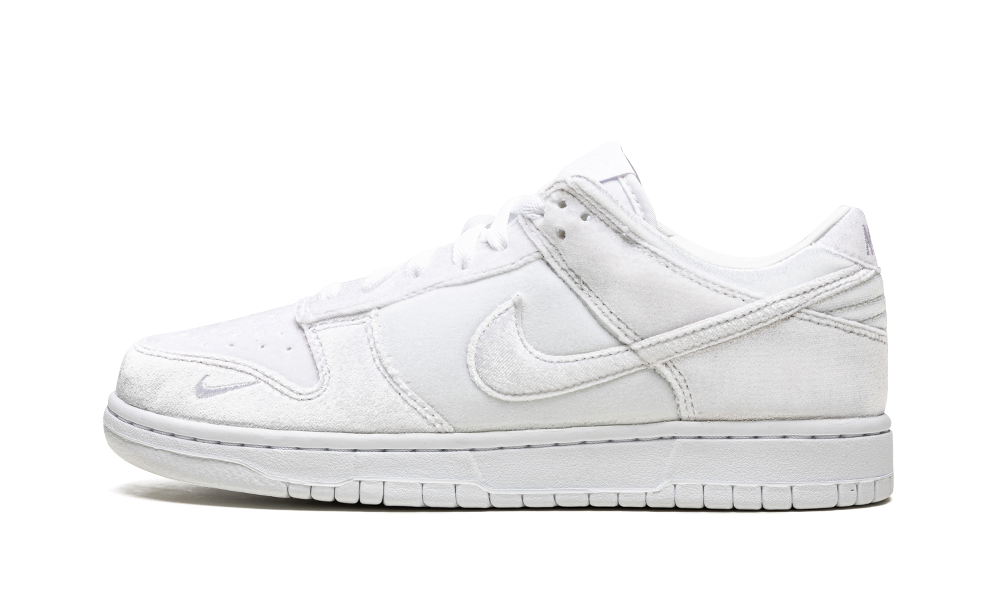 Nike Dunk Low Dover Street Market Triple White Velvet
