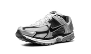 Nike Zoom Vomero 5 'Metallic Silver Black'