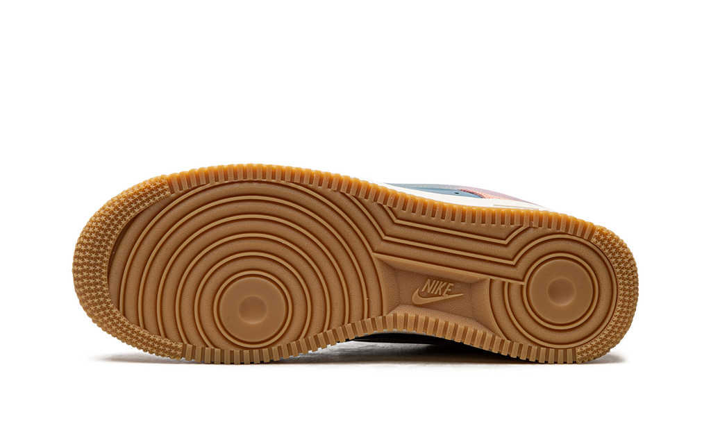 UNDEFEATED x Nike Air Force 1 Low Multi-Patent 6