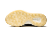 Yeezy QNTM Barium 6