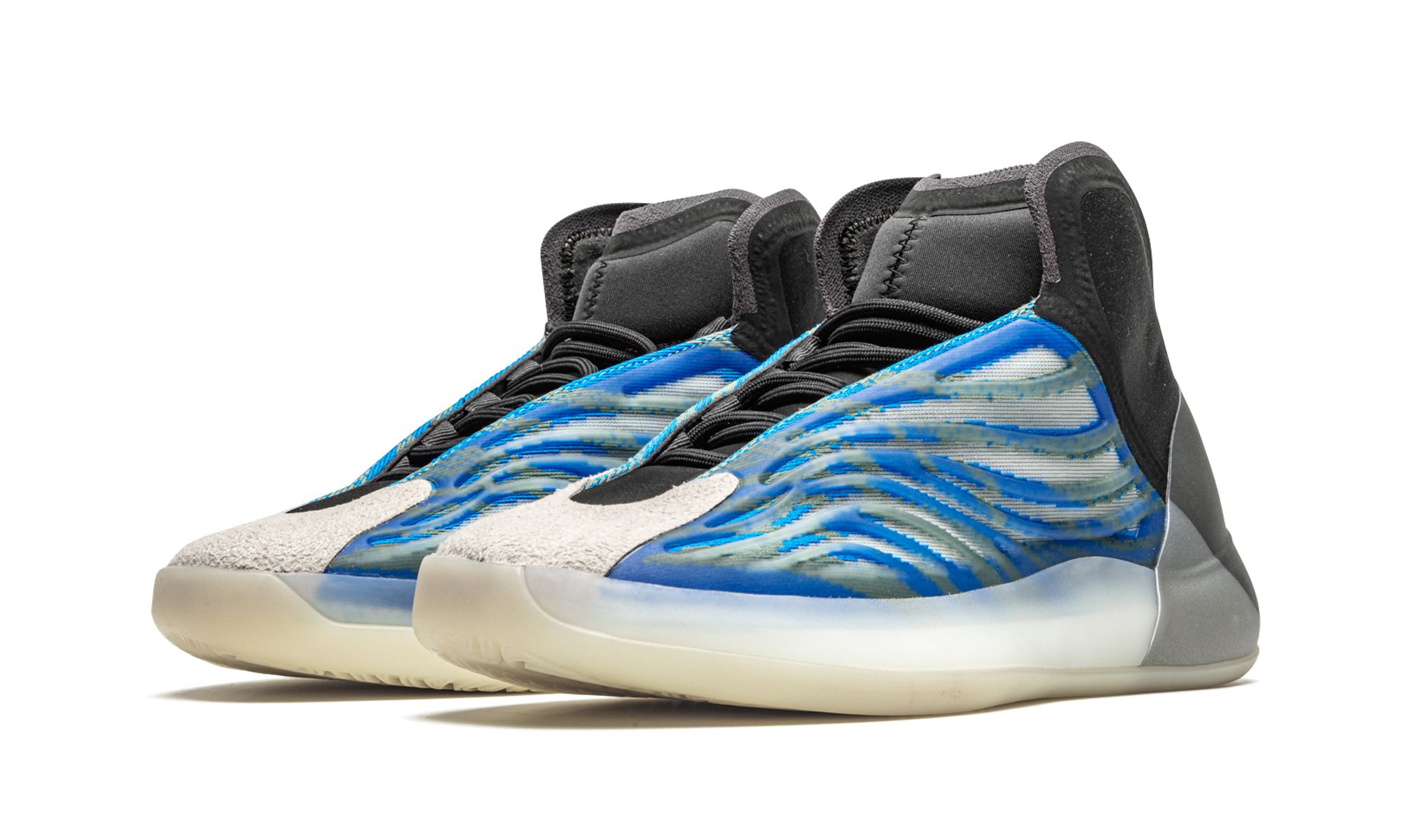 Yeezy QNTM (BSKTBL) Frozen Blue 3