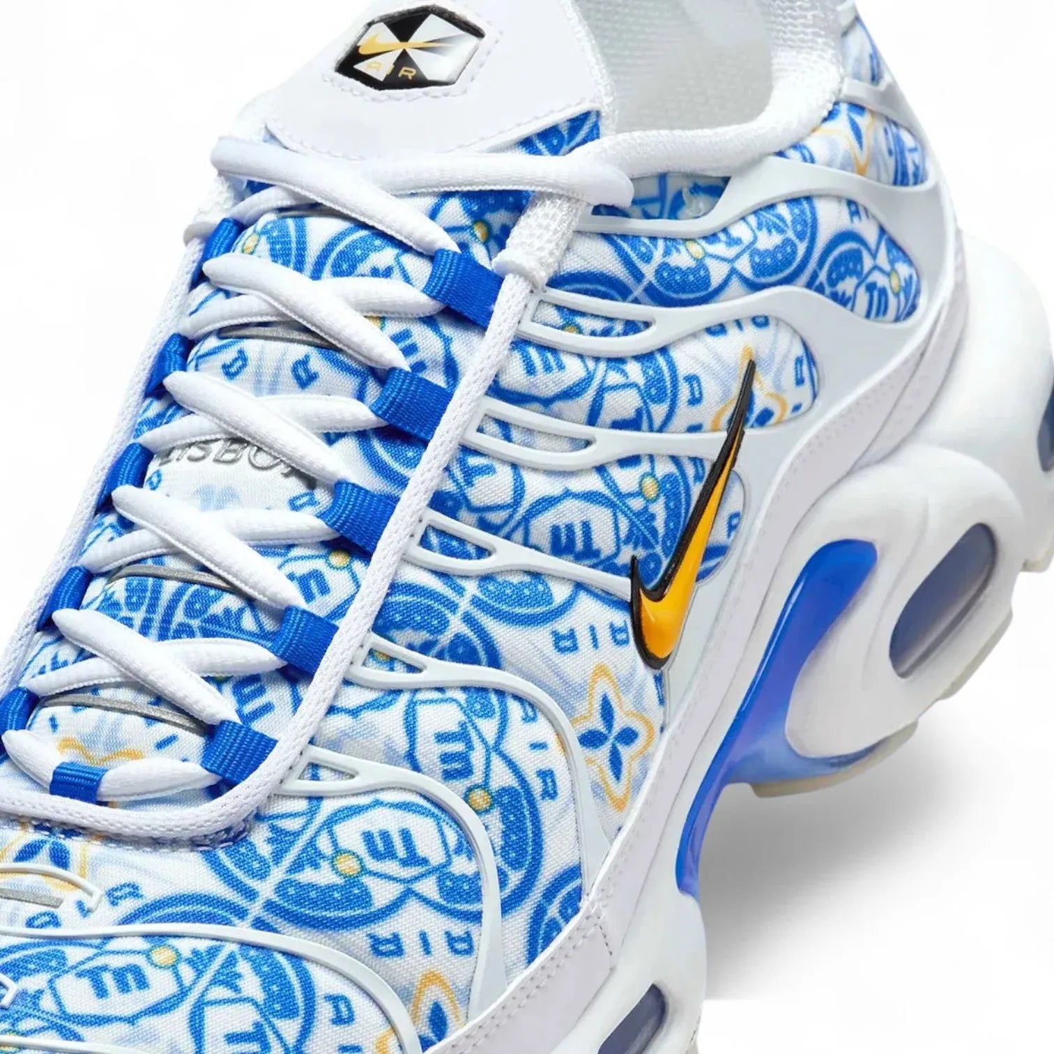 NikeAirMaxPlusLisboa_1.webp