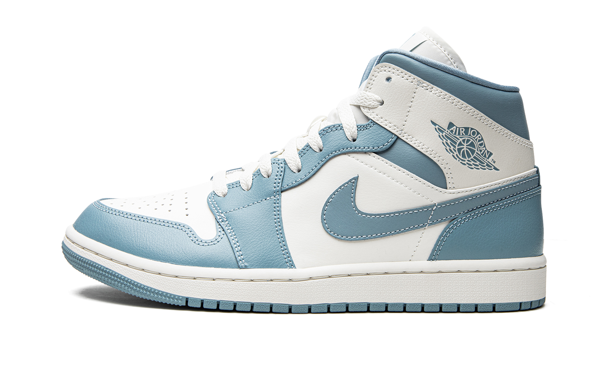Air Jordan 1 Mid UNC (2022) 4