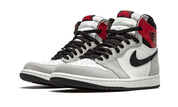 Air Jordan 1 Retro High Light Smoke Gray