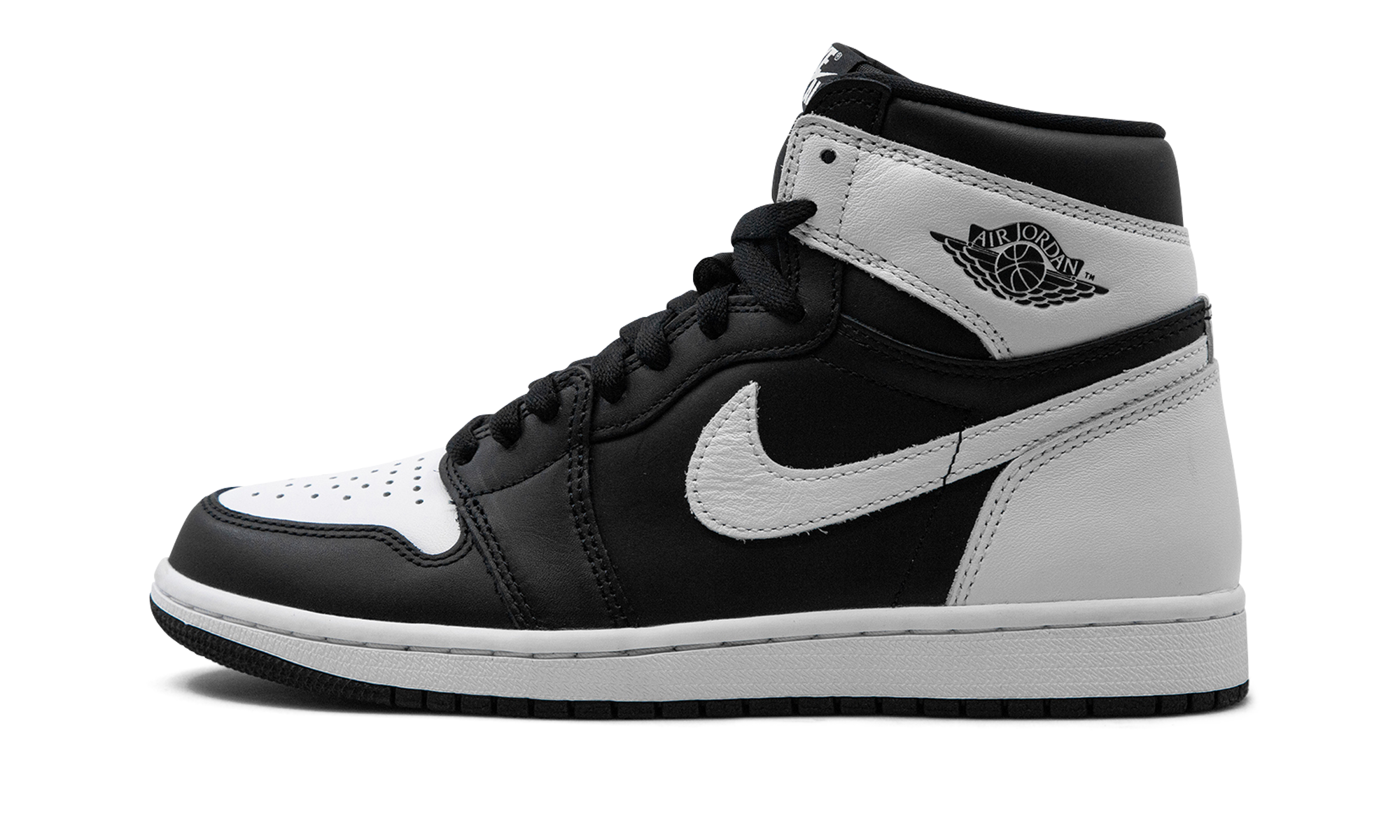 Air Jordan 1 Retro High OG Black White 1