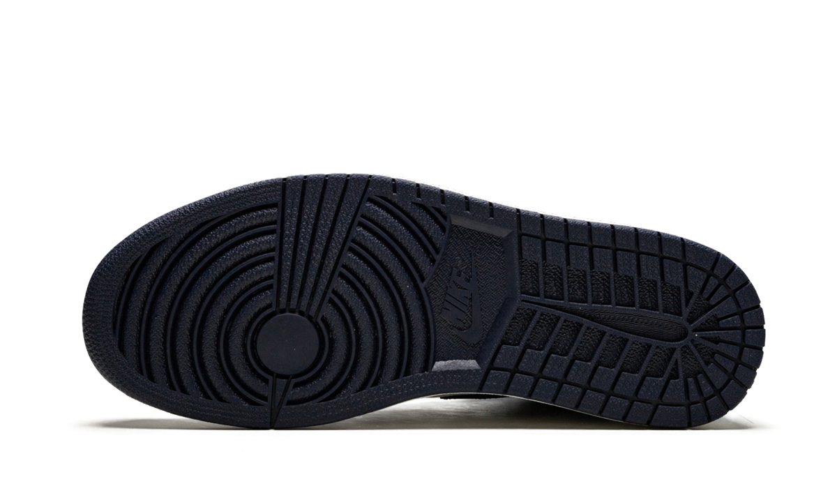 Air Jordan 1 Retro High OG Obsidian UNC 2019