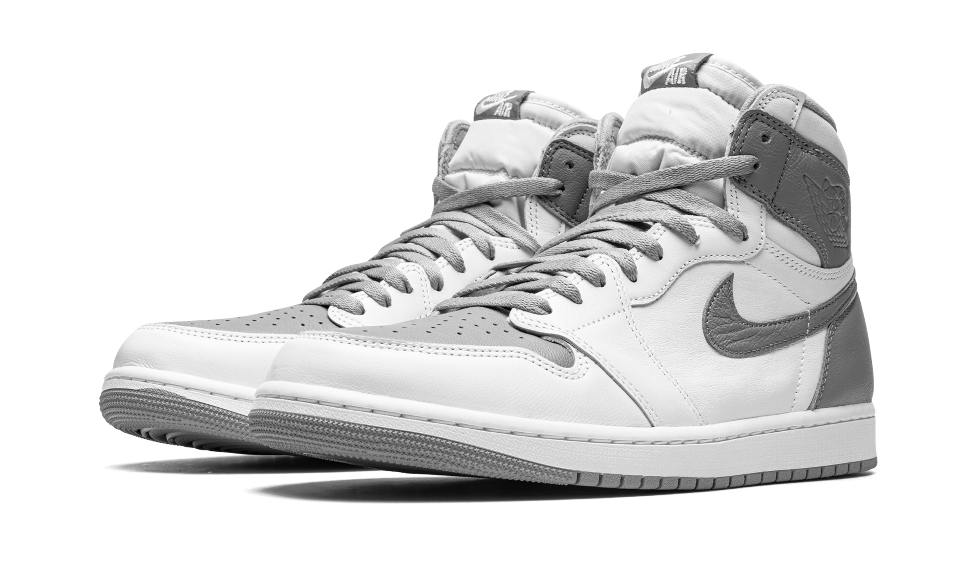 Air Jordan 1 Retro High OG Stealth