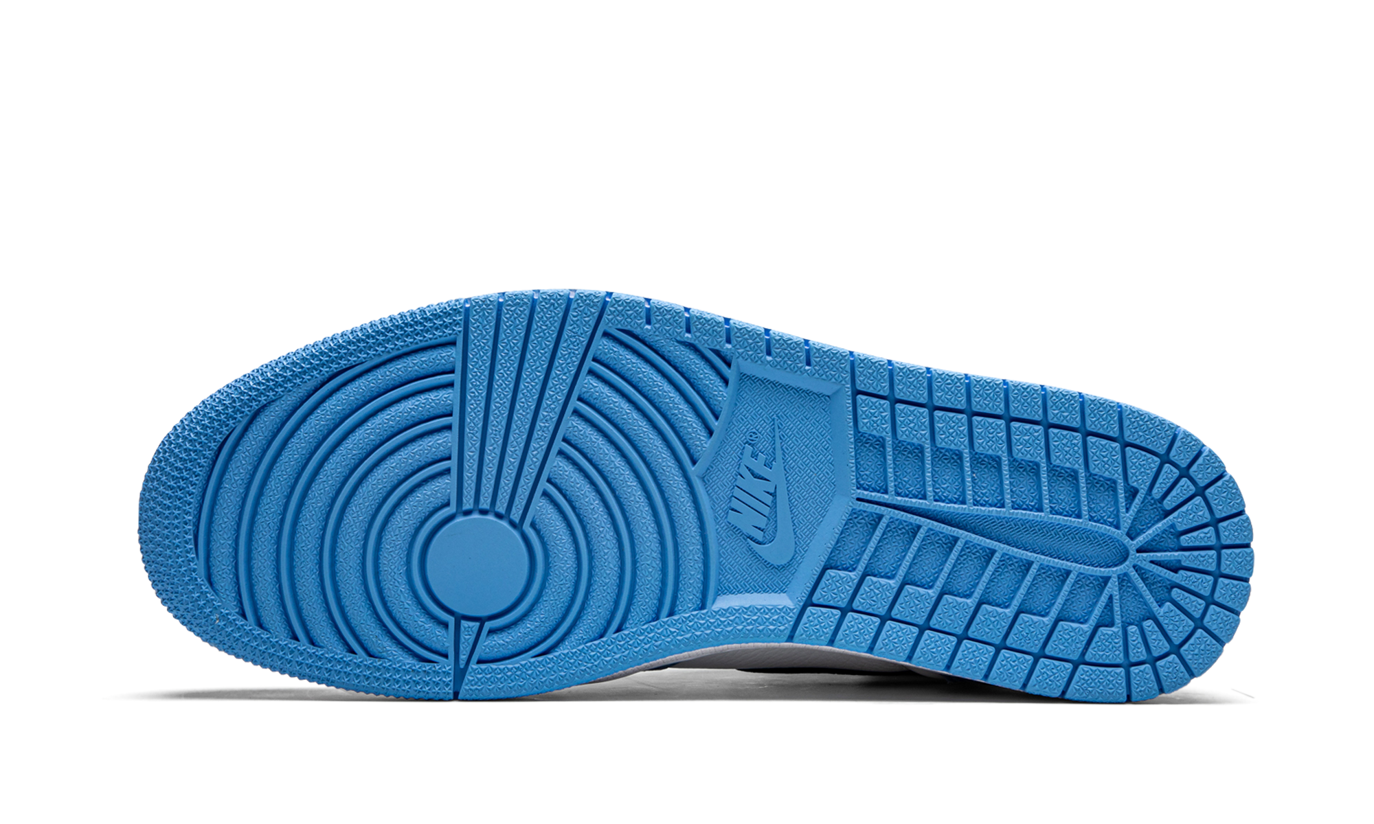 Air Jordan 1 Retro High University Blue 5