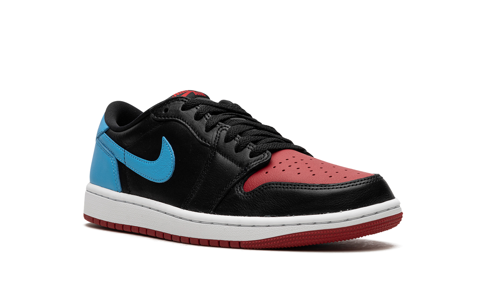 Air Jordan 1 Retro Low OG UNC to Chicago 2