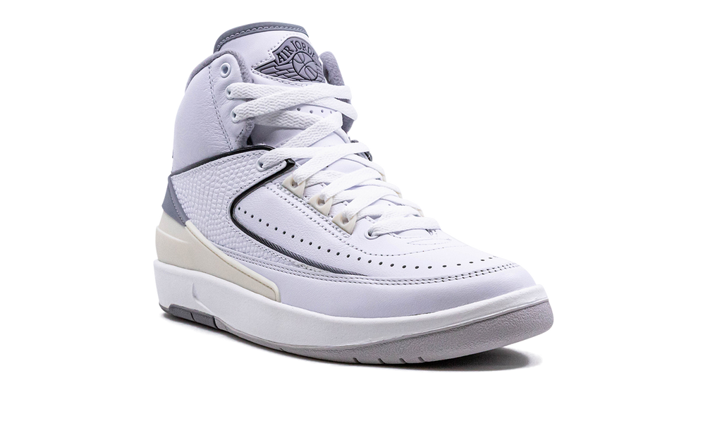 Air Jordan 2 Retro Cement Grey (GS) 2