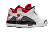Air Jordan 3 Retro SE Fire Red Denim (2020) 3