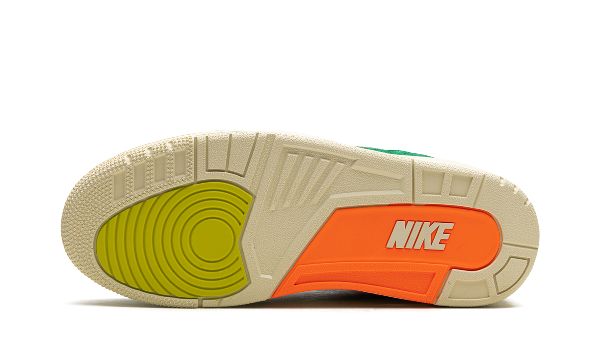 Air Jordan 3 Retro Sp nina Chanel Abney Bicoastal 6