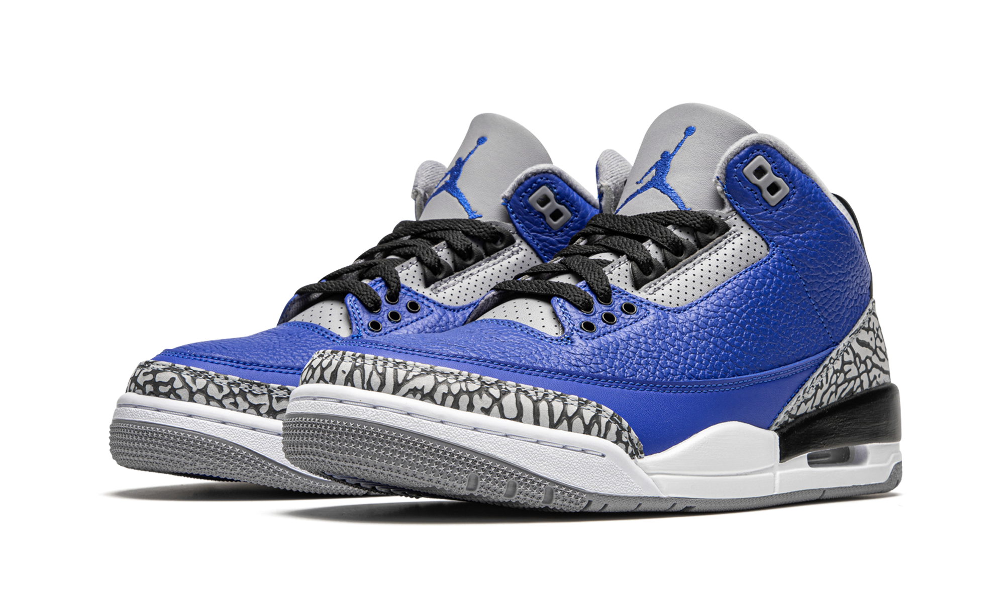 Air Jordan 3 Retro Varsity Royal Cement 2