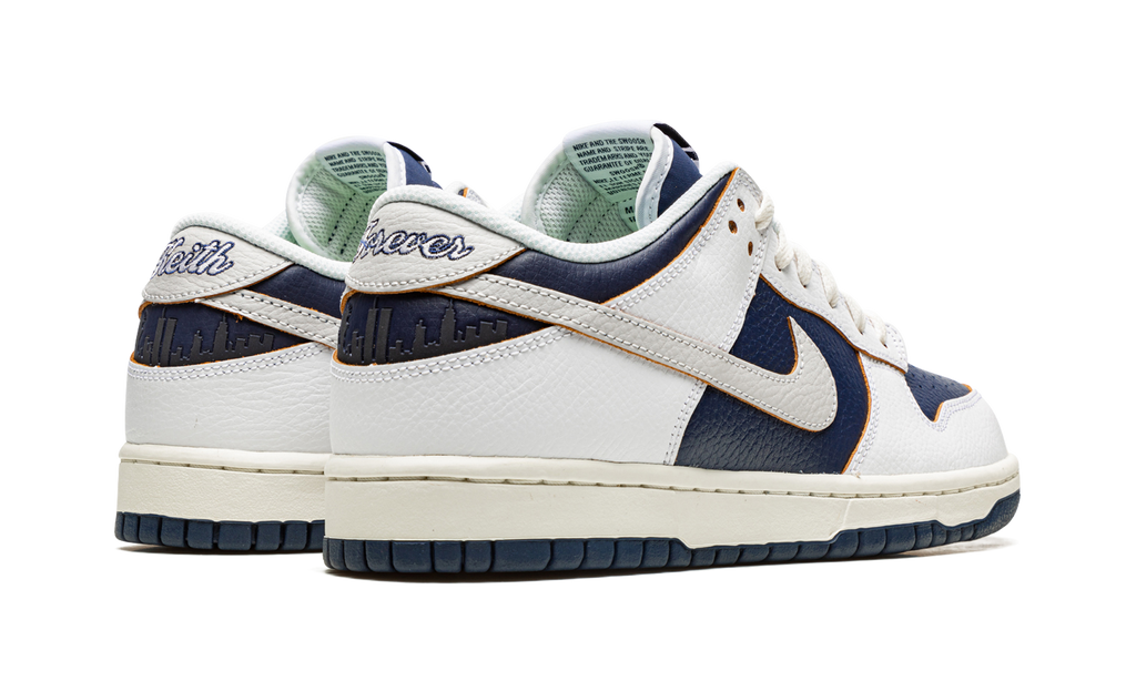 Huf x Nike SB Dunk Low NYC 4