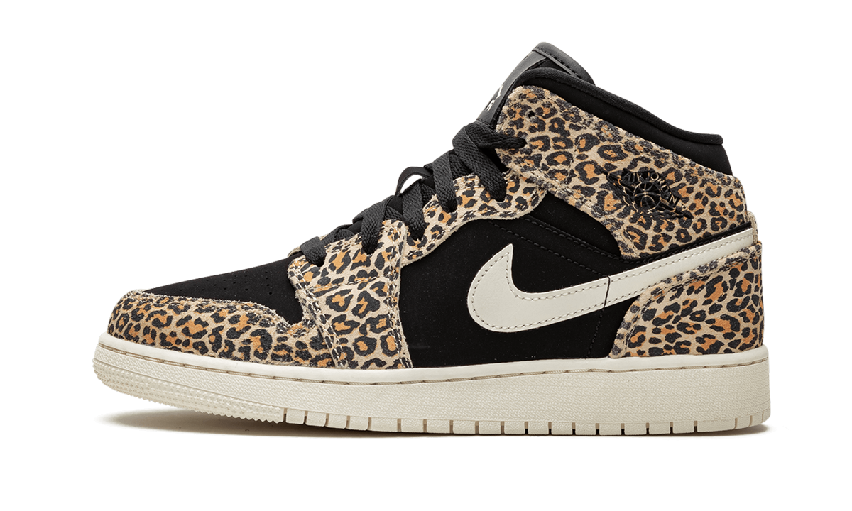 Jordan 1 Mid SE Leopard (GS) 1