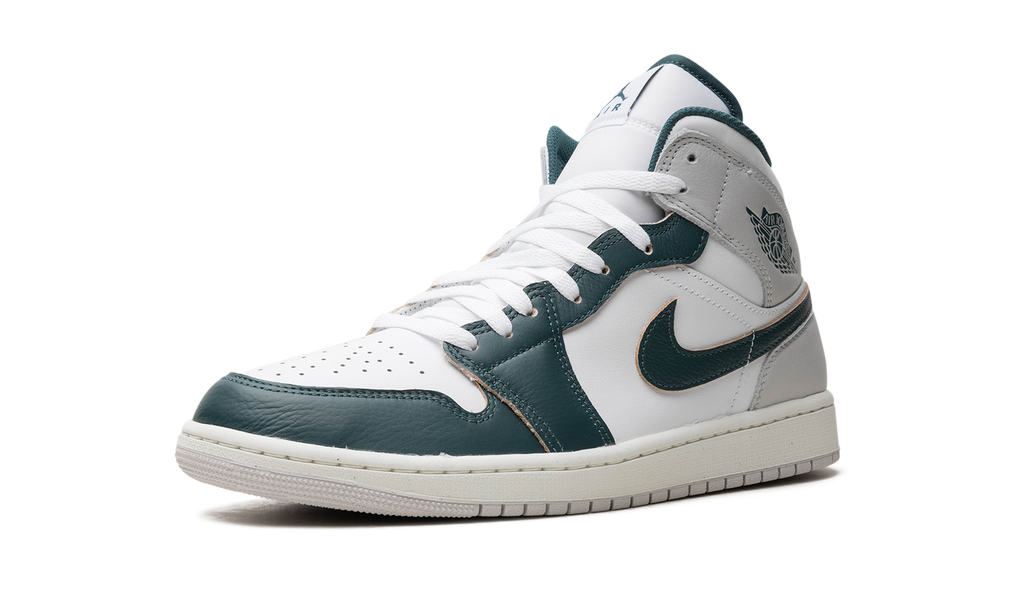 Jordan 1 Mid SE Oxidized Green 5