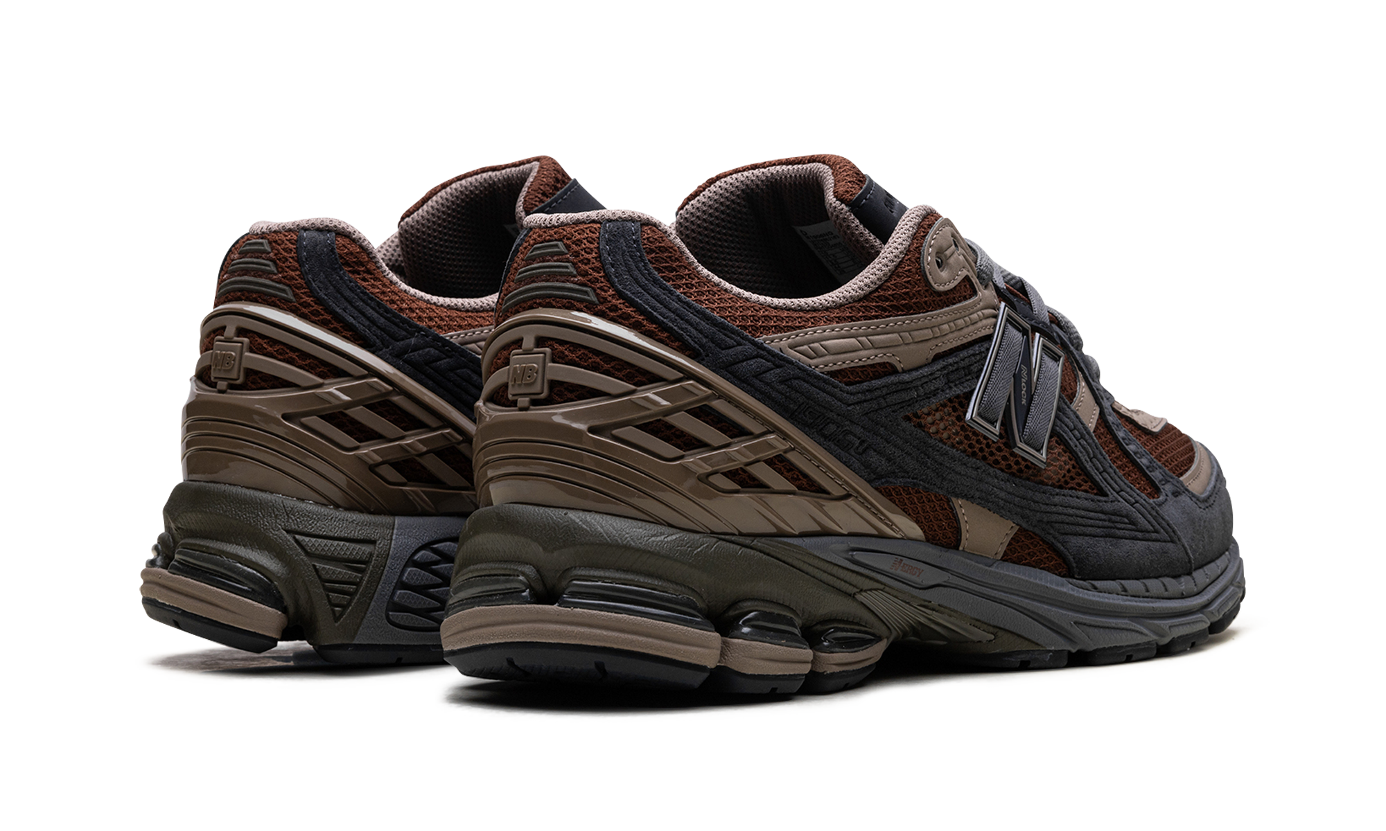 New Balance 1906U Rich Oak Phantom 4