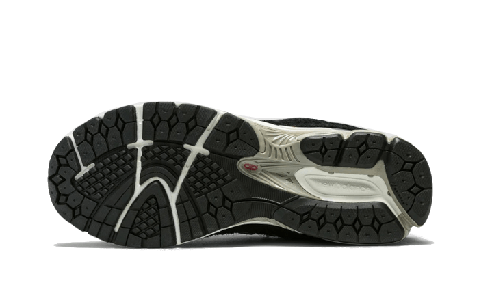 New Balance 2002R Protection Pack Black 4