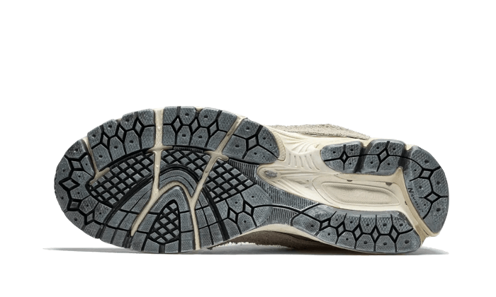 New Balance 2002R Protection Pack Rain Cloud 4