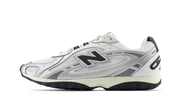 New Balance 204L Silver Metallic Black 1