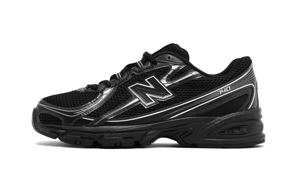New Balance 740 Black 1