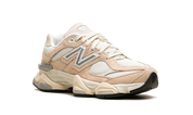 New Balance 9060 Vintage Rose 2