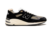 New Balance 990v2 MiUSA Teddy Black True Camo 7