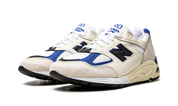 New Balance Made in USA 990v2 Blue 3