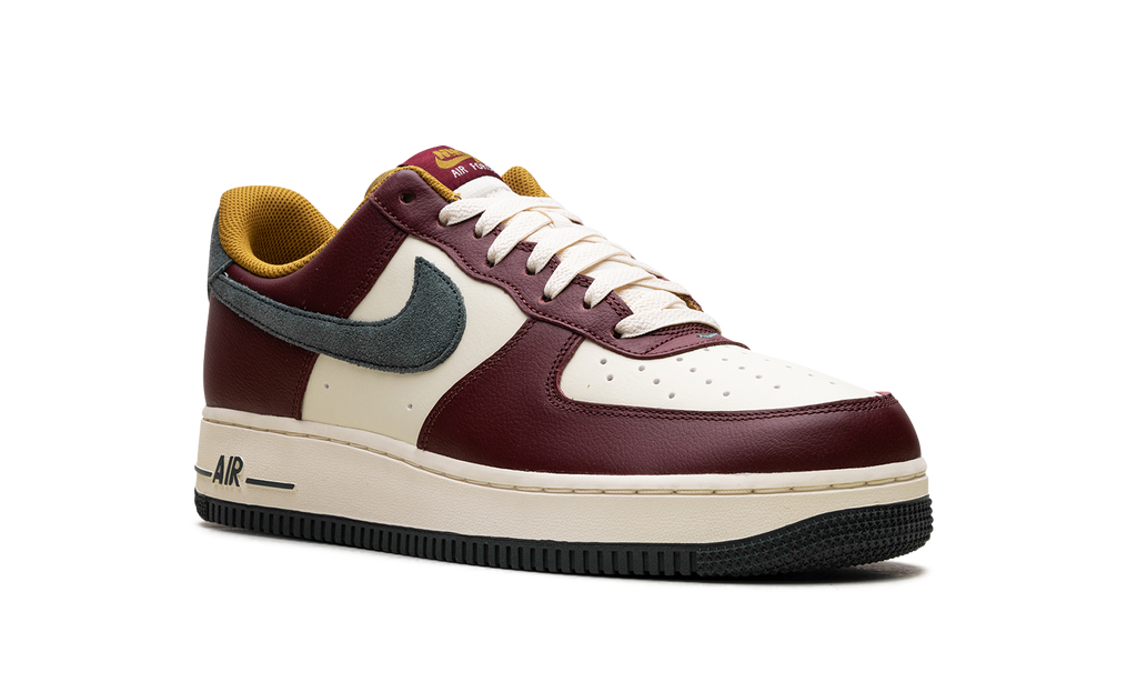 Nike Air Force 1 Low '07 LV8 'Dark Team Red Vintage Green' 2