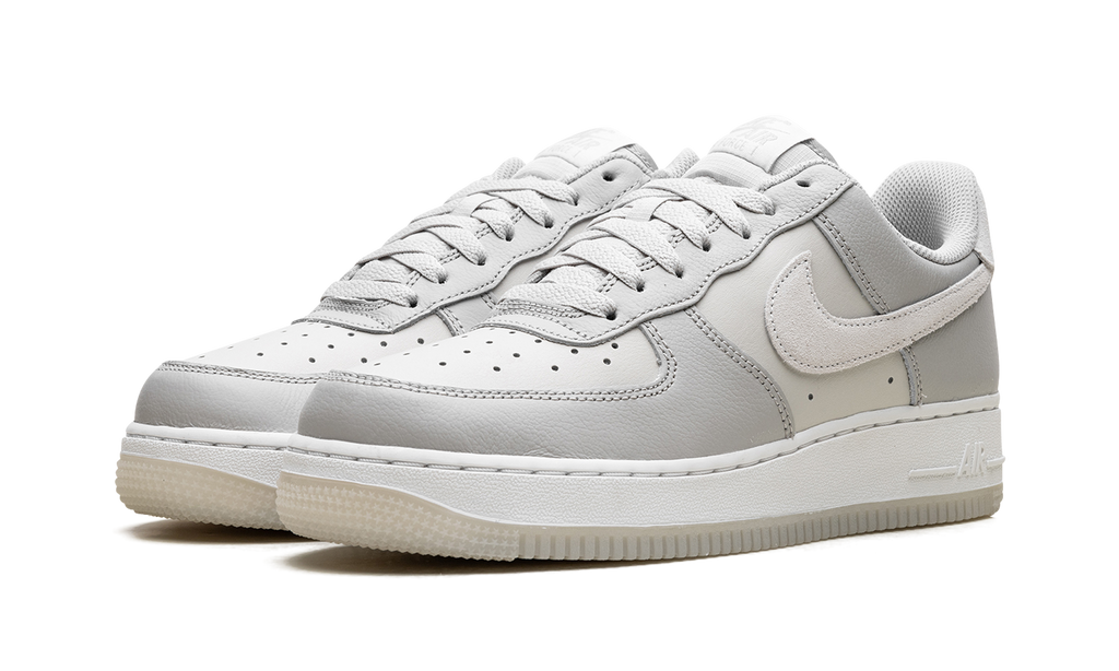 Nike Air Force 1 Low '07 LV8 Light Bone 3