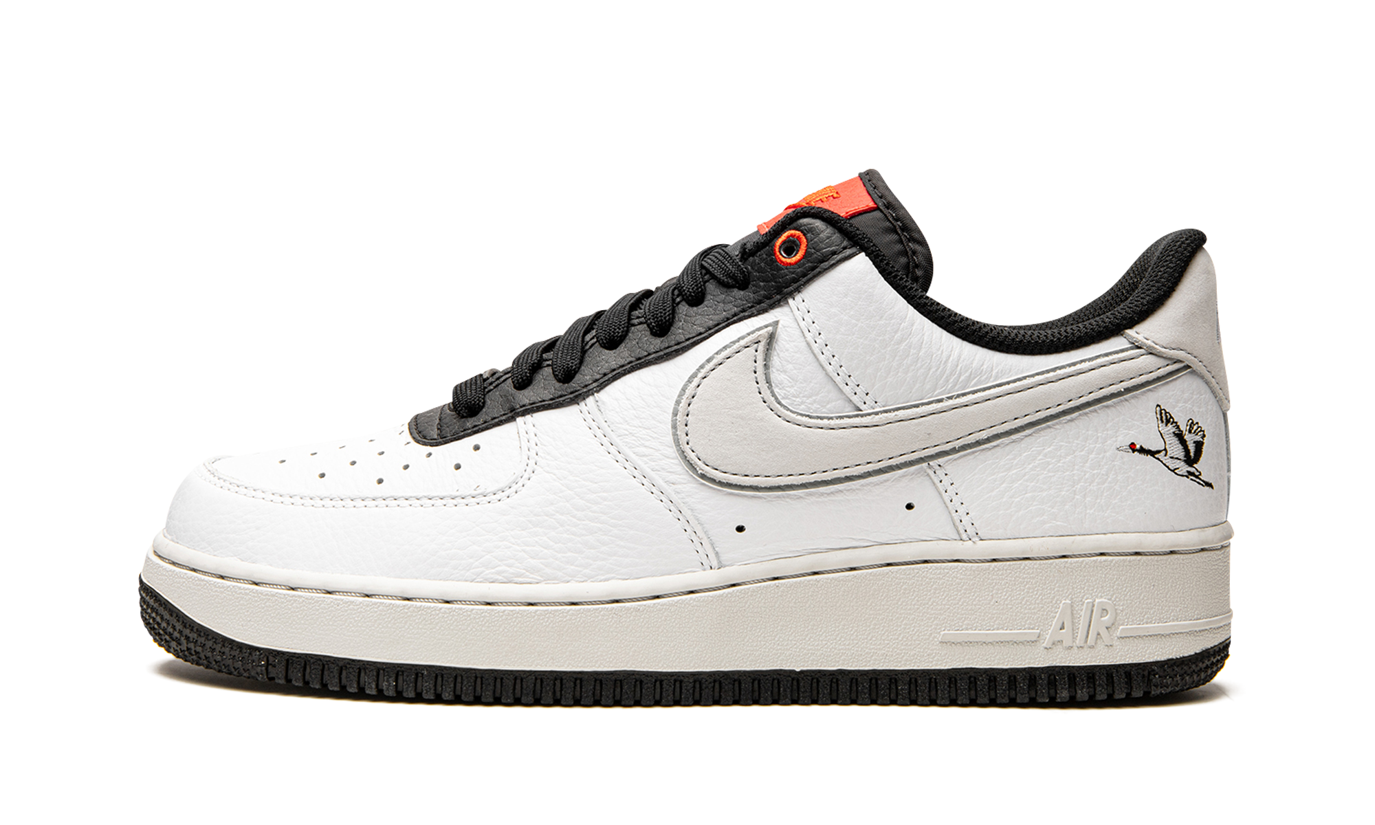 Nike Air Force 1 Low 07 LX Crane 1