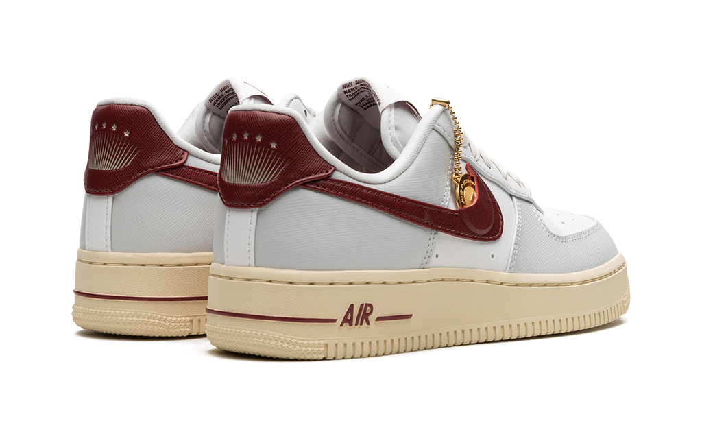 Nike Air Force 1 Low 07 SE Swoosh Pocket (W) 4