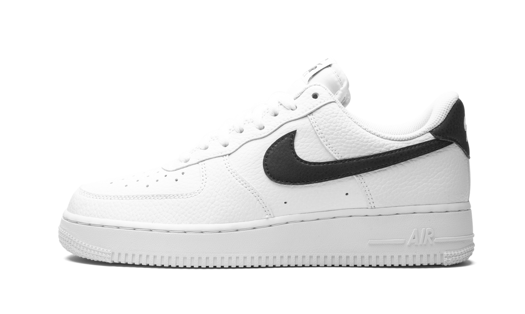 Nike Air Force 1 Low 07 White Black Pebbled Leather 2