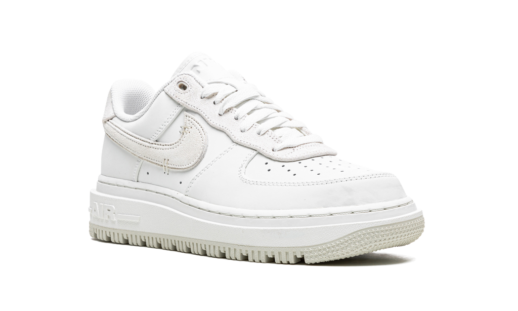 Nike Air Force 1 Low Luxe Summit White Light Bone 8