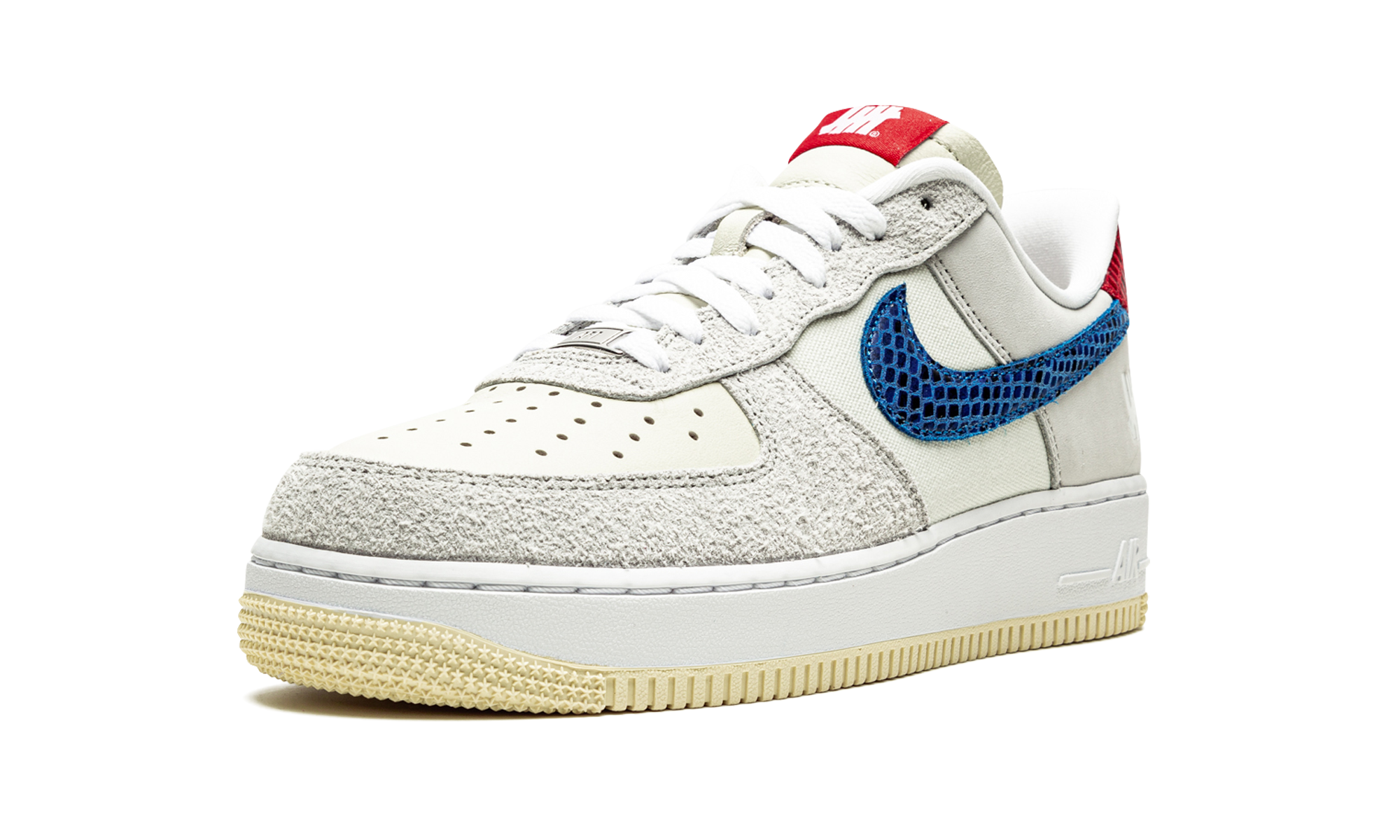 Nike Air Force 1 Low Undefeated 5 On It Dunk vs. AF1