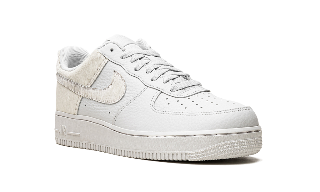 Nike Air Force 1 Low White Pony Hair Heel 2