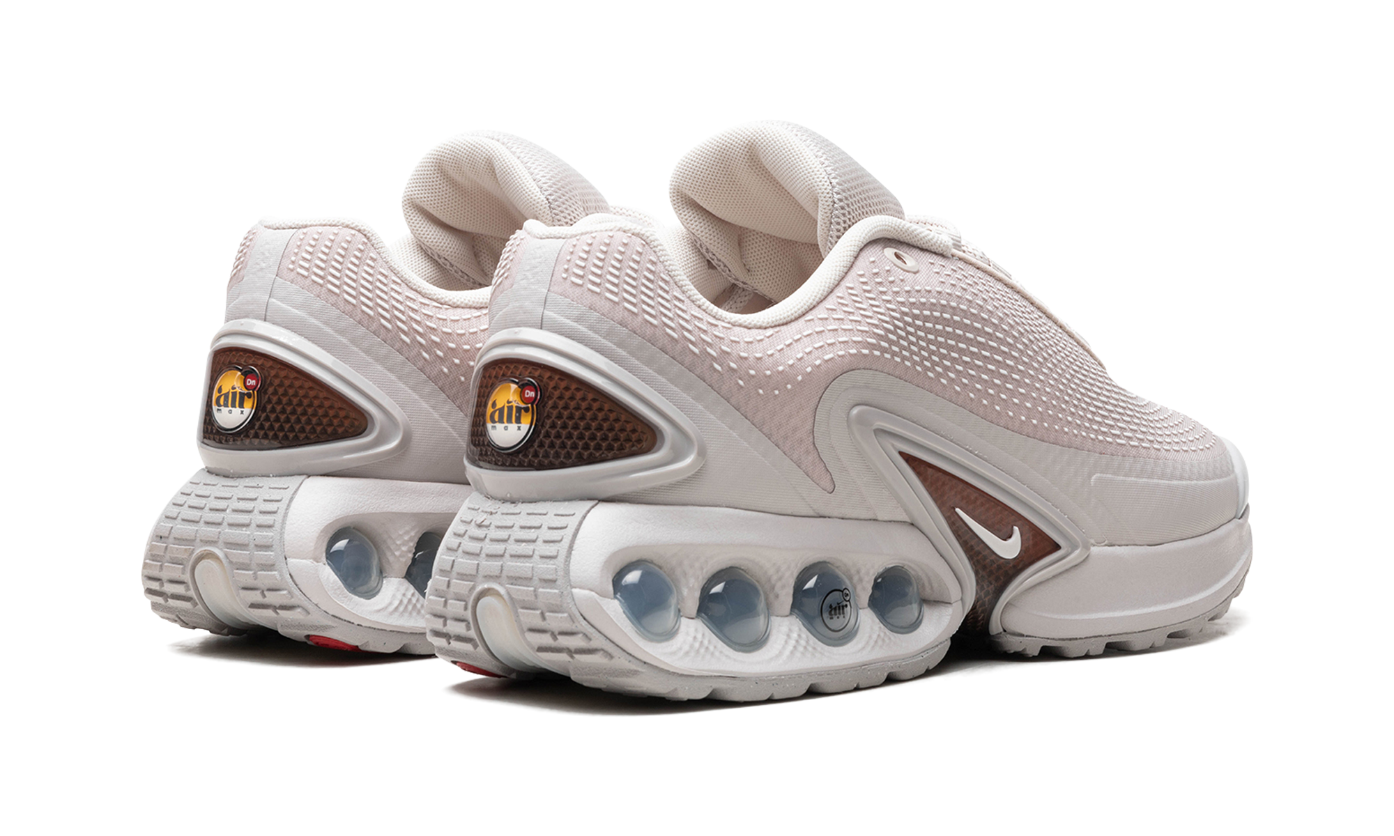 Nike Air Max Dn Light Orewood Brown 4