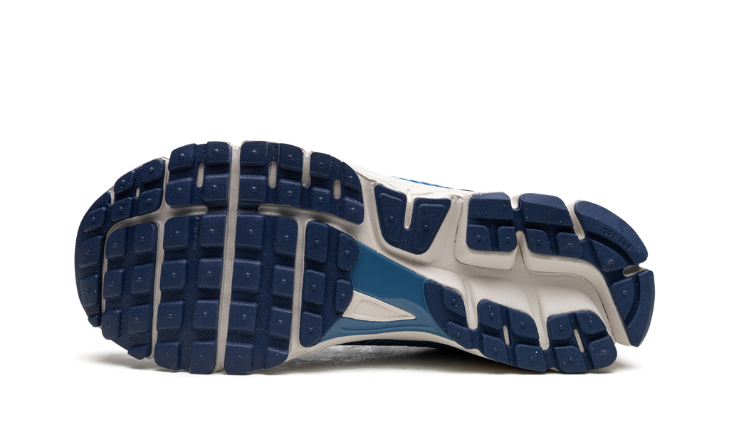 Nike Air Zoom Vomero 5 Worn Blue 6
